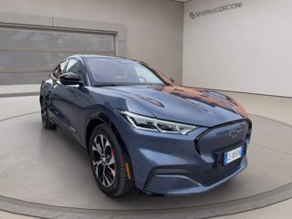 FORD Mustang Mach-e extended range awd 351cv auto