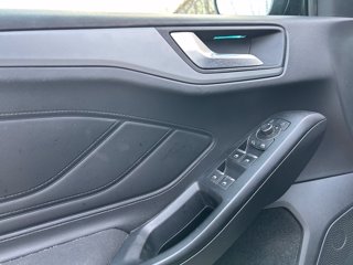 FORD Focus 1.0t ecoboost h st-line 125cv