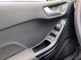 FORD Fiesta 5p 1.0 ecoboost h st-line 125cv