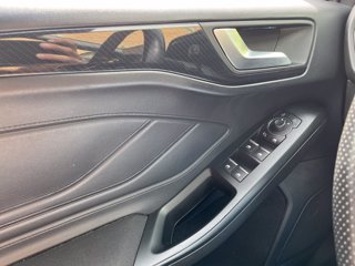 FORD Focus 1.0t ecoboost h st-line x 125cv