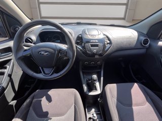 FORD Ka + 1.2 70cv