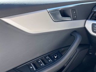 AUDI A5 cabrio 40 2.0 tfsi mhev business advanced 204cv s-tronic