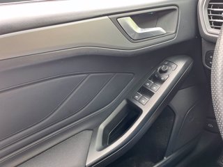 FORD Focus 1.0t ecoboost h st-line 125cv