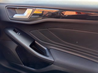 FORD Focus 1.0t ecoboost h st-line x 125cv