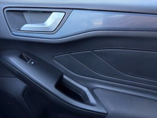 FORD Focus active 1.0t ecoboost h x 125cv