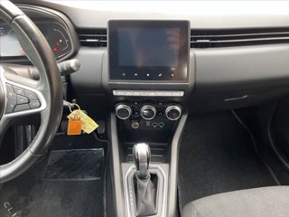 RENAULT Clio 1.6 E-Tech hybrid Zen 140cv auto my21