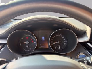 TOYOTA C-hr 1.8h active e-cvt