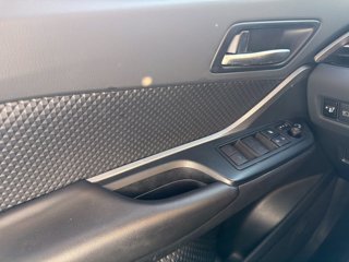 TOYOTA C-hr 1.8h active e-cvt