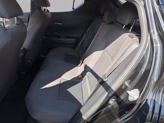 TOYOTA C-hr 1.8h active e-cvt