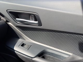 TOYOTA C-hr 1.8h active e-cvt