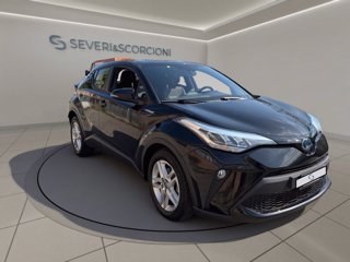 TOYOTA C-hr 1.8h active e-cvt