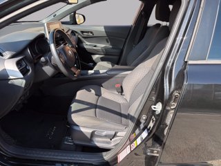 TOYOTA C-hr 1.8h active e-cvt