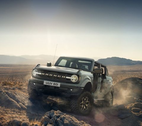Imgi 10 Bronco Es